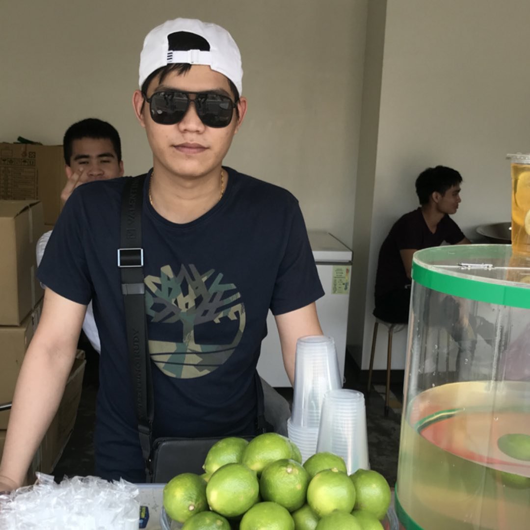 Trung Toàn